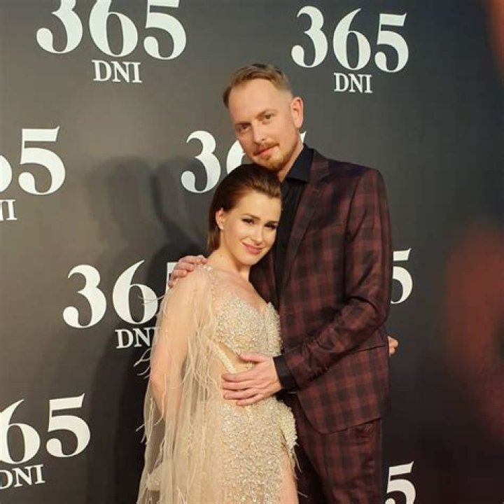 Łukasz Witt-Michałowski Wiki, Net Worth, Son, Wife, Height & More