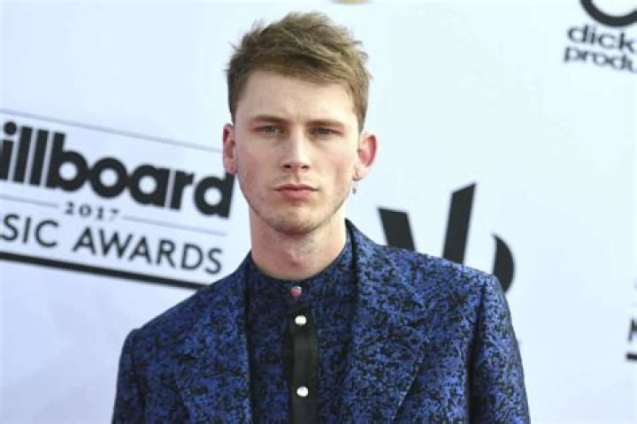 Machine Gun Kelly Reportedly Is Making Enemies In His Neighborhood