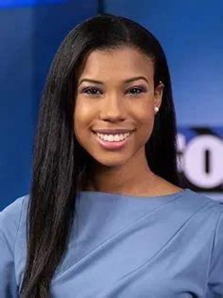 Maddie Lomax Height, Weight, Net Worth, Age, Birthday, Wikipedia, Who, Instagram, Biography