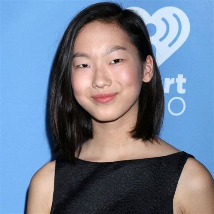 Madison Hu – Bio, Facts, Family Life of Child Actress