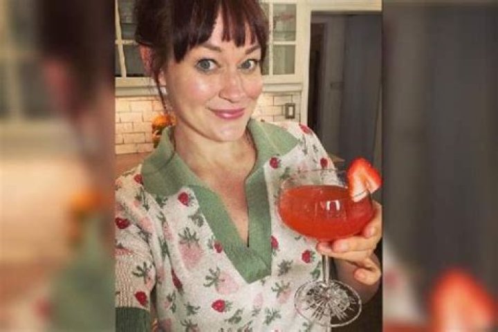 Mamrie Hart - Bio, Facts, Family Life of YouTuber
