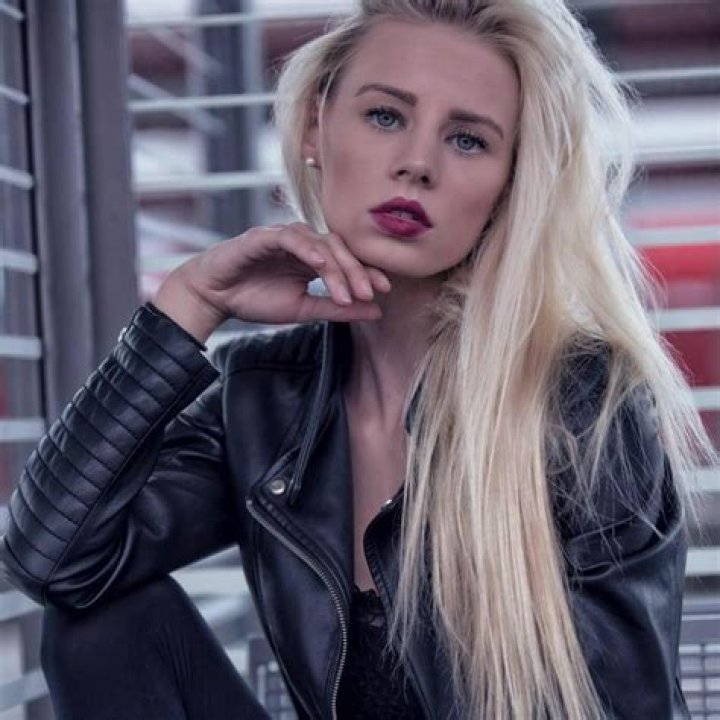 
Maren Tschinkel Height, Weight, Net Worth, Age, Birthday, Wikipedia, Who, Instagram, Biography 