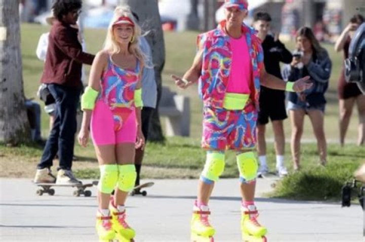 Margot Robbie Explains Her Thoughts On Her Sexually Fluid Character In Bombshell