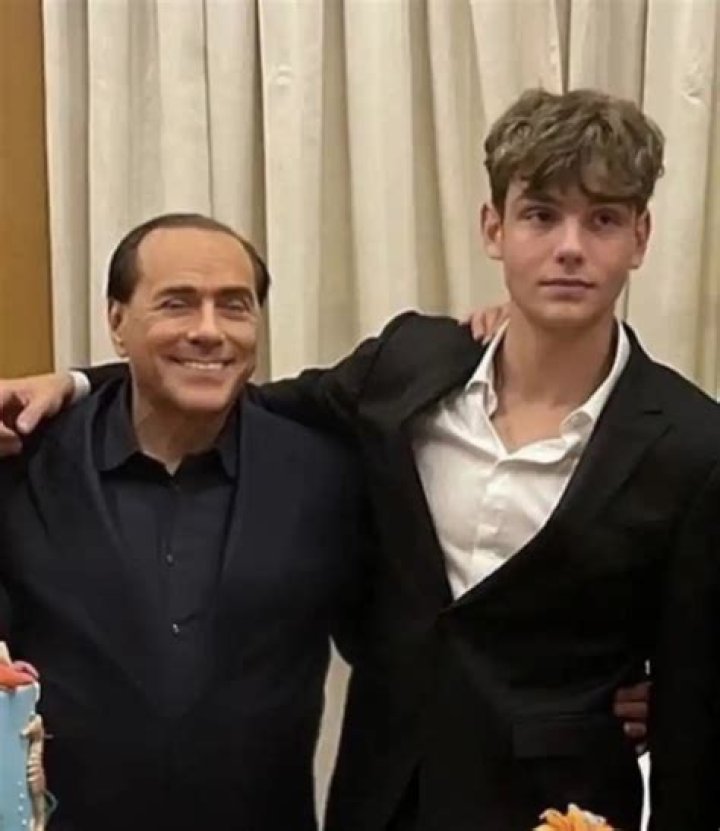 Marina Berlusconi children: Gabriele Vanadia, Silvio Vanadia