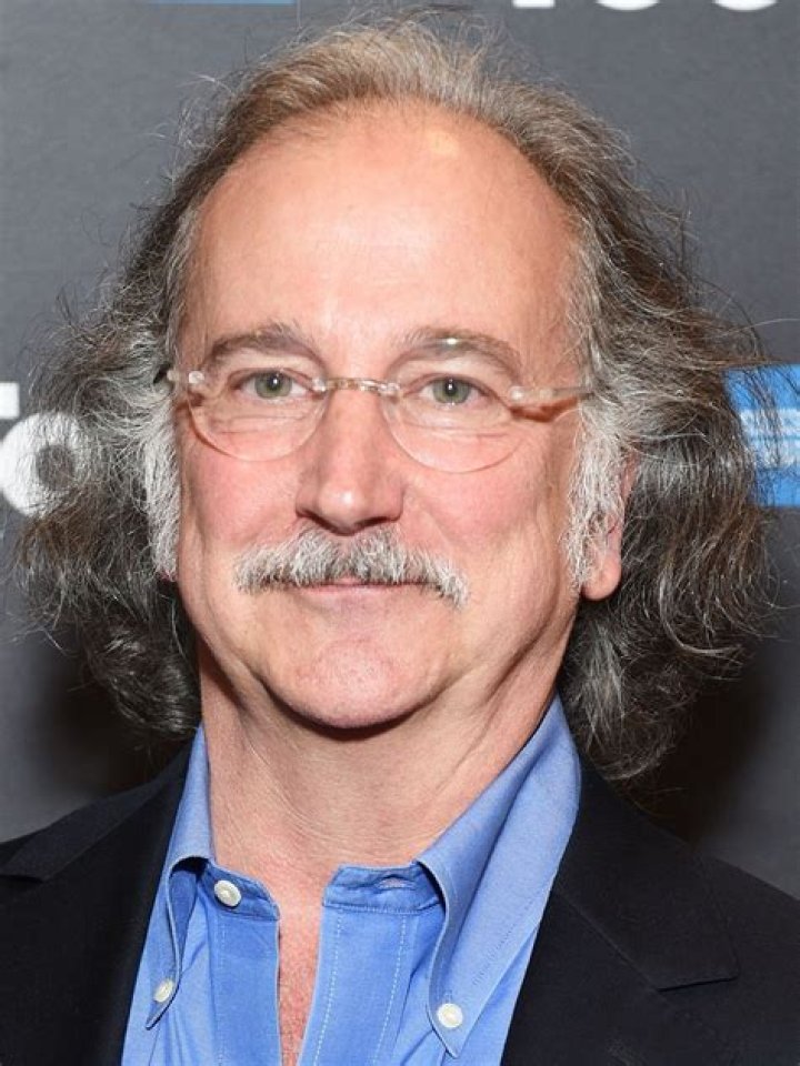 Mark Linn-Baker Biography - Facts, Childhood, Family Life & Achievements