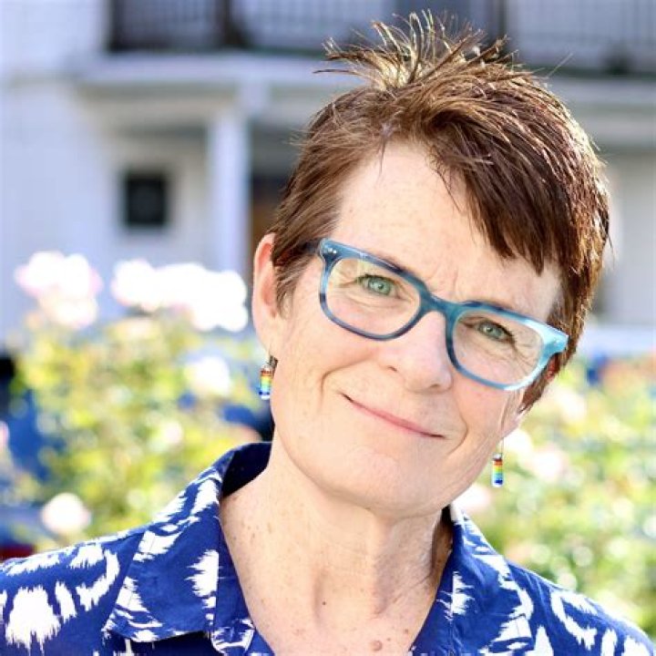 Dr. Mary Cronin, MD – Brookline, MA