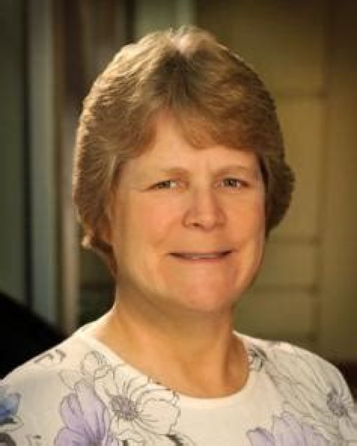 Dr. Mary McAfee, MD – Aurora, IL
