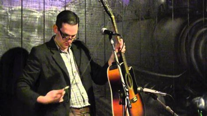 Elvis Costello's son, age, height, wife, kids, net worth