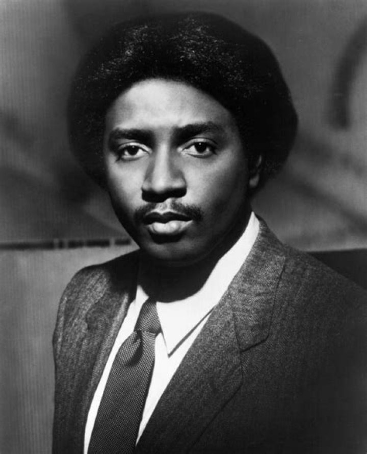 
Maurice Starr Bio Wiki, Net Worth, Son, Health, Death, Wife, Age, Family 