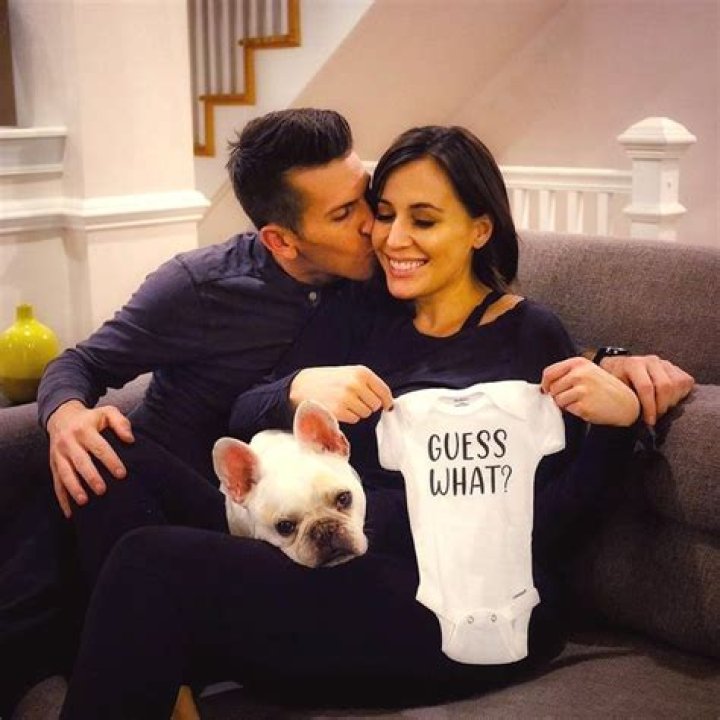 Meet Hallie Jackson’s Husband Frank Thorp As Photographer Introduces Family