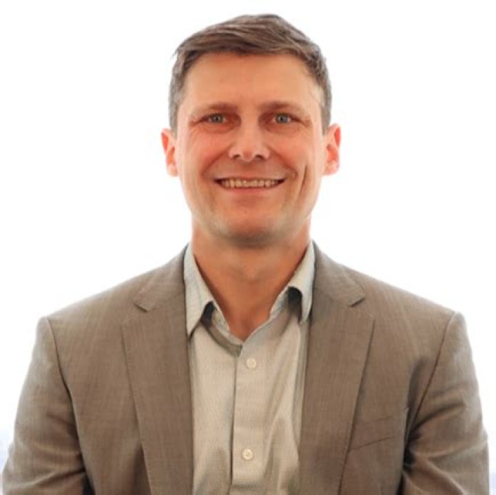 Dr. Michael Bouton, MD – Fargo, ND