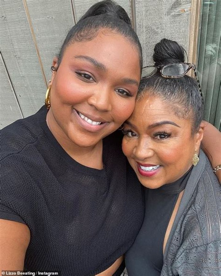 Michael Jefferson, Shari Johnson-Jefferson: Meet Lizzo parents
