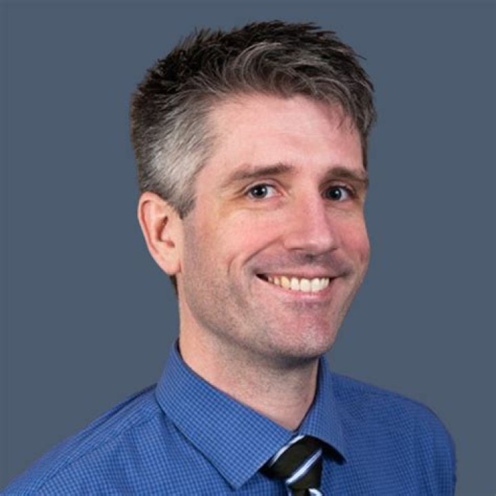 Dr. Michael Novak, MD – Grand Rapids, MI