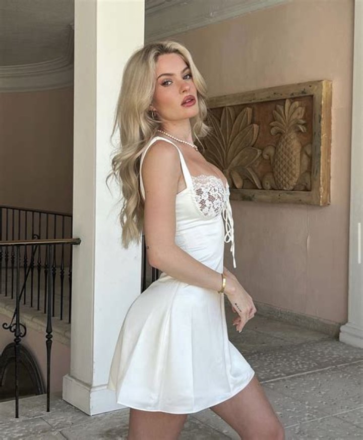 Mikaela Long Biography - Facts, Childhood, Family Life & Achievements