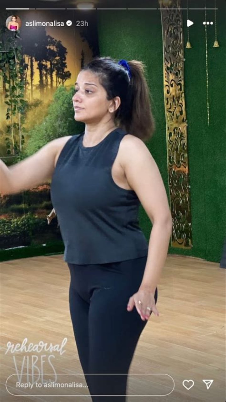 Monalisa in Workout Gear Works Up a Sweat Having "Rehearsal Vibes"