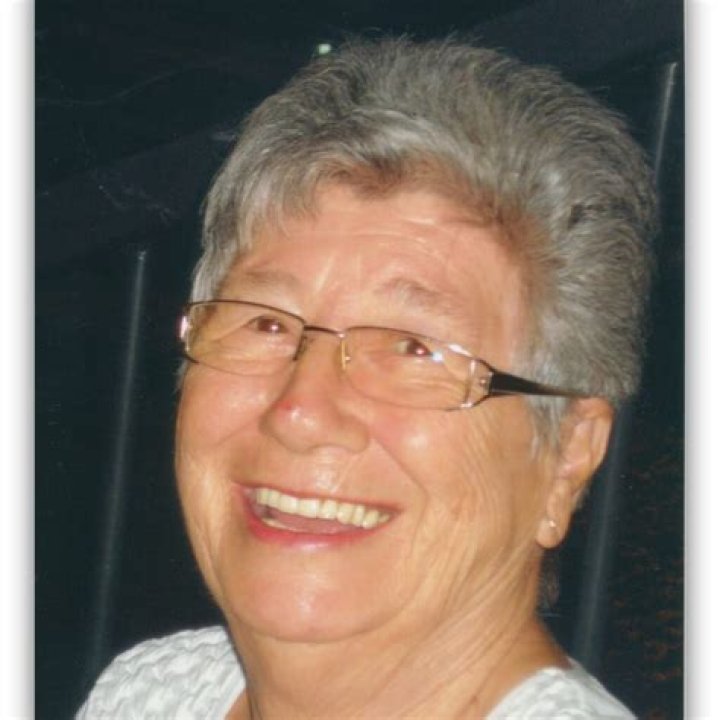 
Monique Giroux Age, Birthday, Wikipedia, Who, Nationality, Biography 