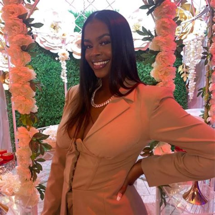 Natalia Bryant Wikipedia, age, birthday, height, model, boyfriend, parents, Instagram, net worth