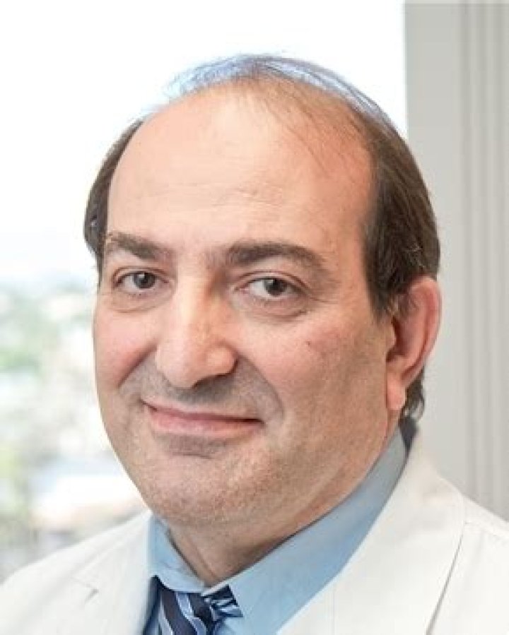Dr. Navid Hakimian, MD – Bronx, NY