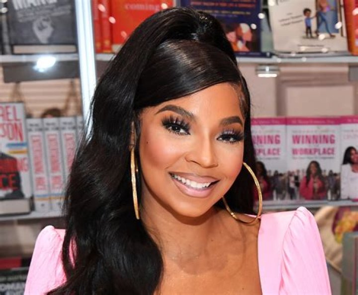 Ashanti in Bathing Suit is "Island Hoppin" Again — Celebwell