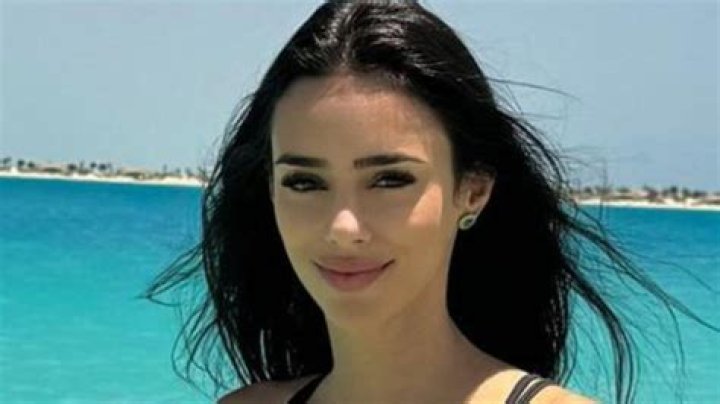 Bruna Biancardi in Bathing Suit Has "Beach Time" — Celebwell