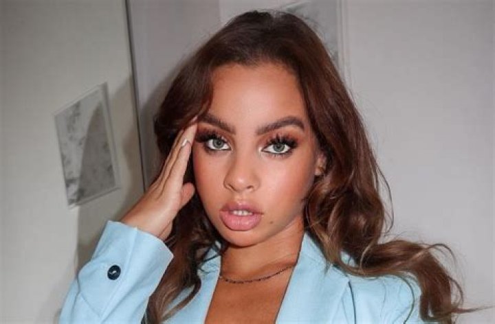 Danica Taylor in Bathing Suit Says "Turn That Frown" Upside Down — Celebwell