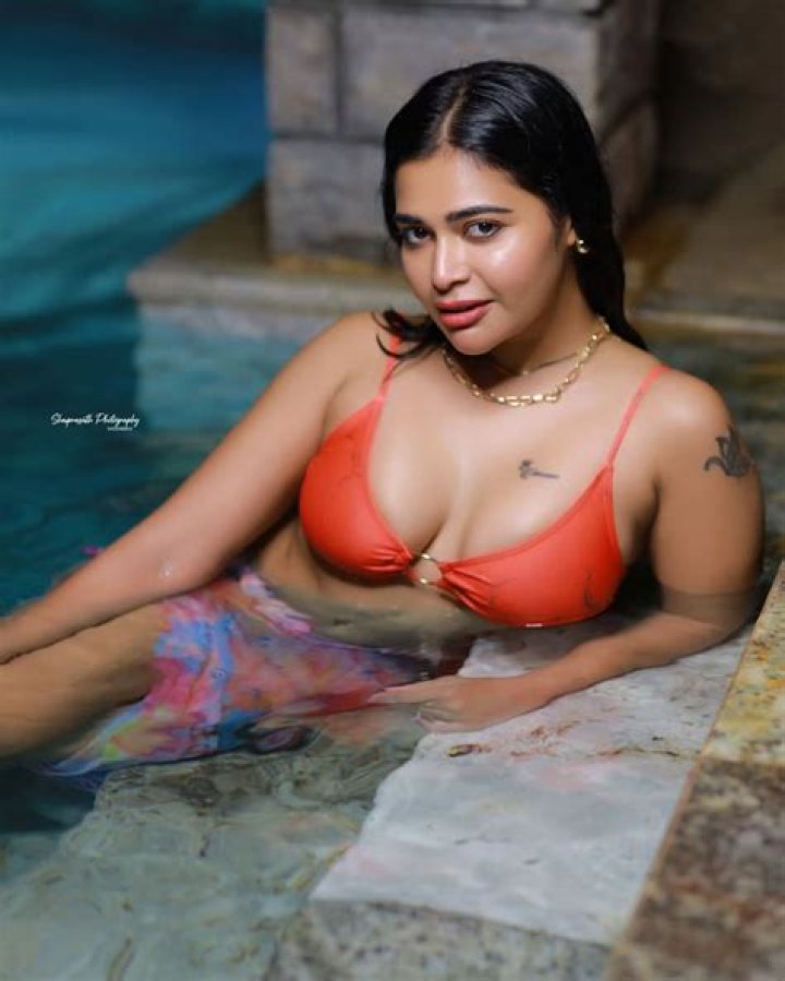 Dharsha Gupta in Bathing Suit "Had a Fantastic Bday" — Celebwell