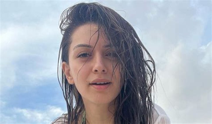 Hansika Motwani in Bathing Suit is "Lost at Sea" — Celebwell