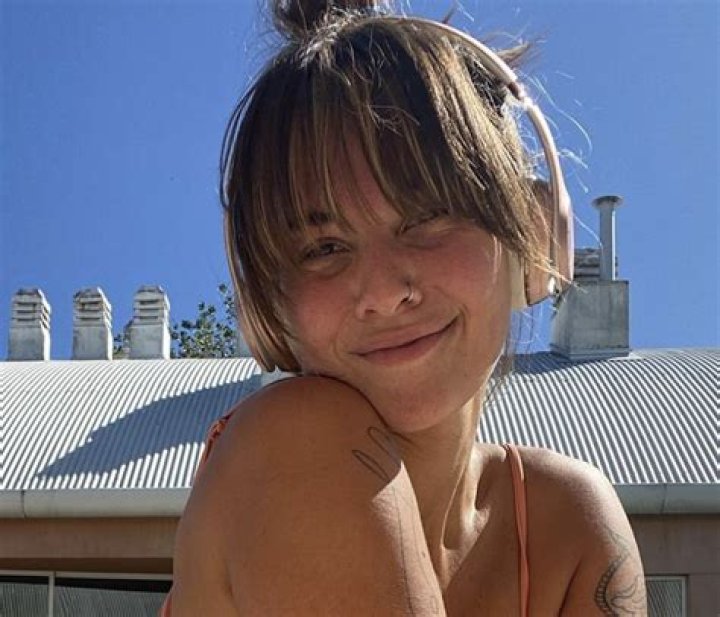 Ivana Nadal in Bathing Suit is "Enjoying the Experience" — Celebwell