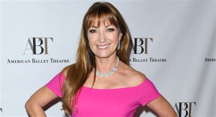 Jane Seymour in Bathing Suit Wants To “Seas The Day” — Celebwell