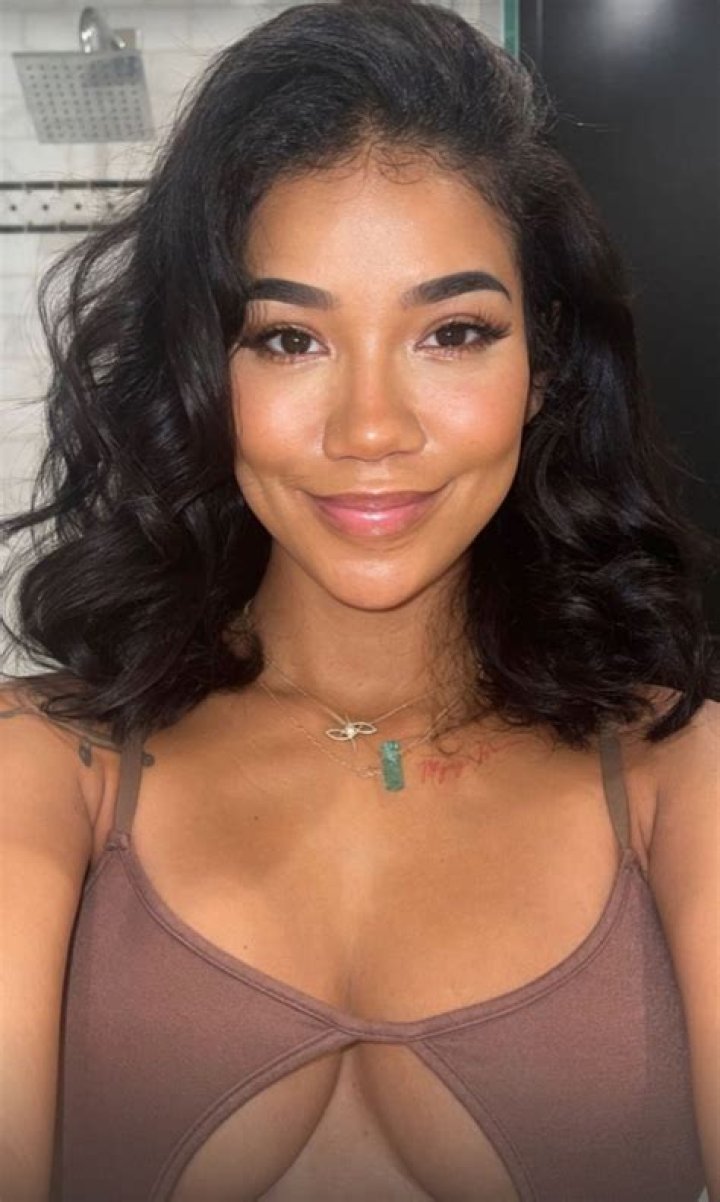 Jhené Aiko in Bathing Suit Shares a Rare Selfie — Celebwell
