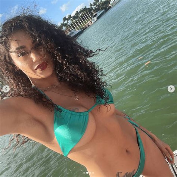 Pearl Gonzalez in Bathing Suit is a "Sunny Hunny" — Celebwell