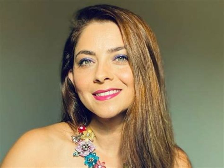 Sonalee Kulkarni in Bathing Suit Says "Happy Birthday" — Celebwell