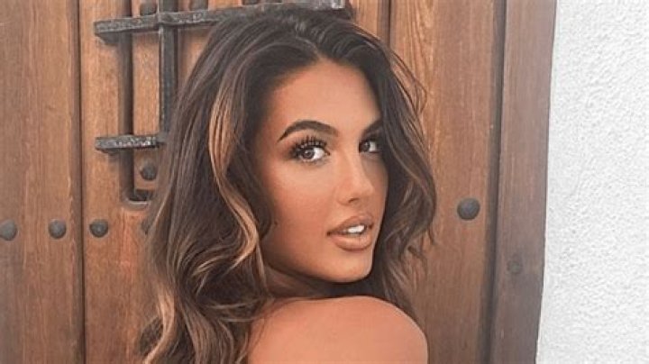 Sophia Peschisolido in Bathing Suit "Can Never Pick Just One" — Celebwell