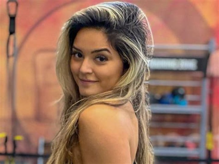 Tay Melo in Bathing Suit Says "Happy Halloween" — Celebwell