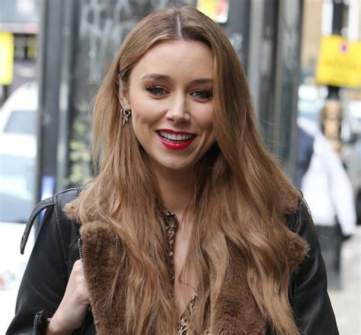 Una Healy in Bathing Suit Says "This is Your Life" — Celebwell