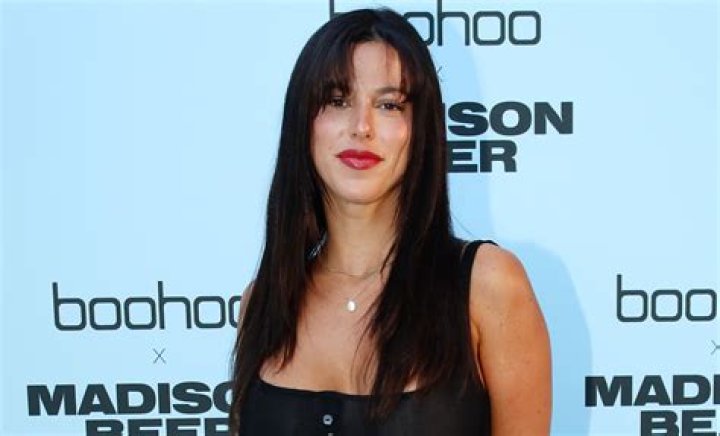 Victoria Villaroel in Bathing Suit is "Perfect" — Celebwell