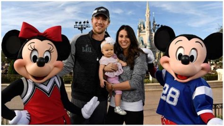 Nick Foles family, wife, children, parents, siblings