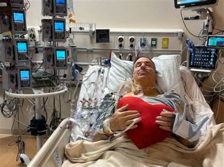 Dr. Omran Embia, MD – Chicago, IL