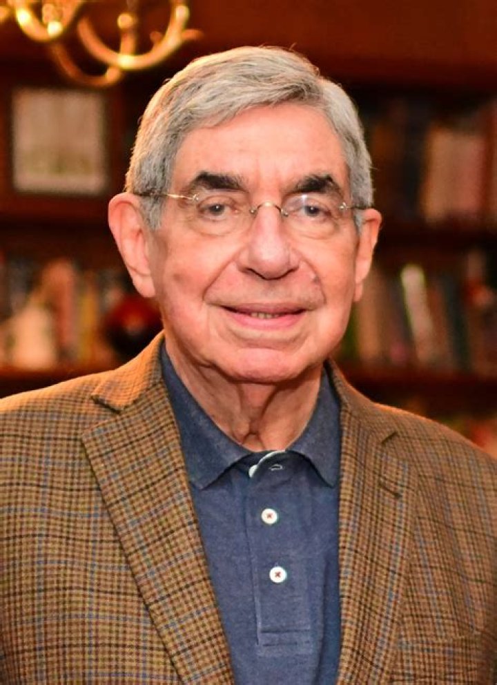 Oscar Arias Sanchez Biography - Facts, Childhood, Family Life & Achievements of Costa Rican President