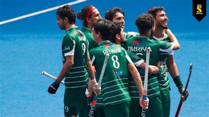 
Pakistan Hockey Player Sustains Head Injury During Practice 