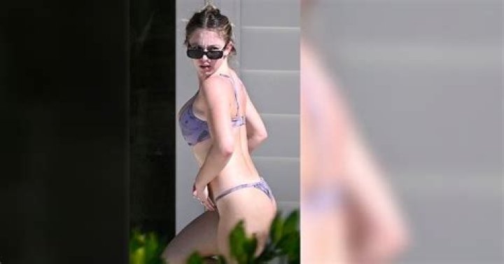 Paloma Faith Shares Swimsuit Photo "Back From Holidays" — Celebwell