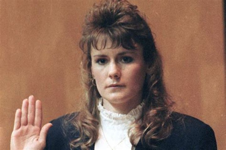 Pamela Smart Biography – The Woman Who Conspired to Kill Her Husband