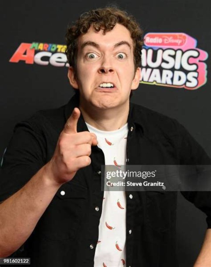 Parker Coppins - Bio, Facts, Family Life of YouTuber Gamer & Actor