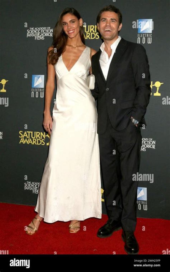 
Paul Wesley Is Dating Natalie Kuckenberg Following The Split With Ines De Ramon 