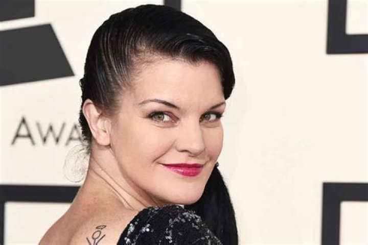 Pauley Perrette Is Now Defending Kelly Clarkson For This Reason As Some ‘NCIS’ Fans Claim Mark Harmon Used To Shade Her In Past Interviews