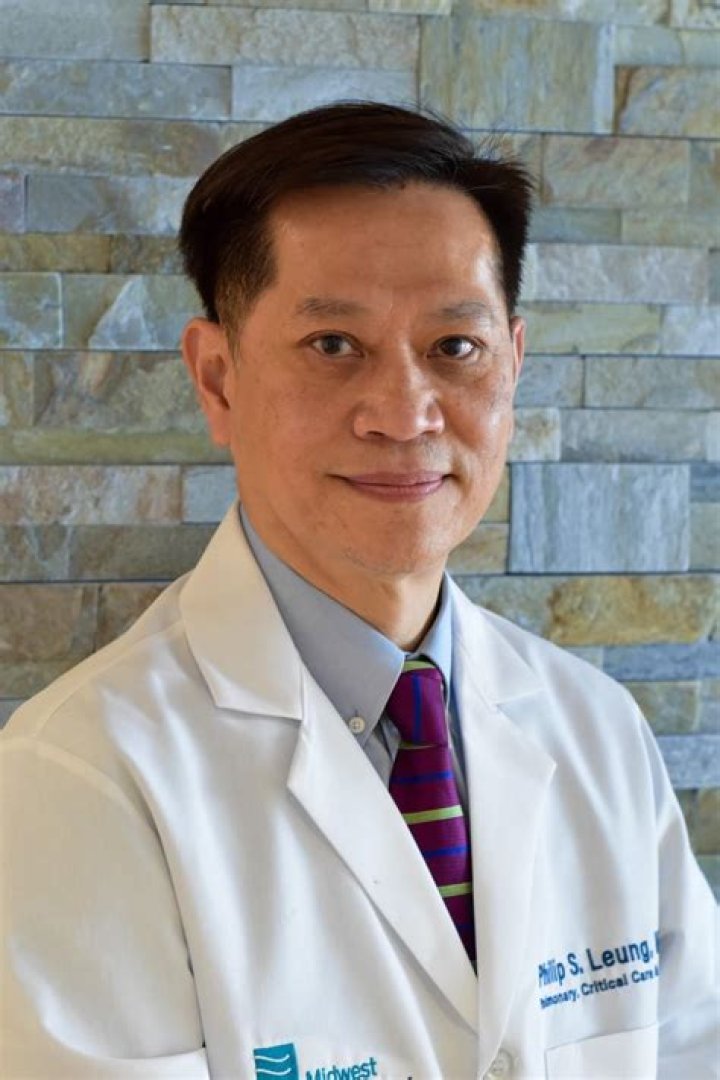 Dr. Philip Leung, MD – Joliet, IL