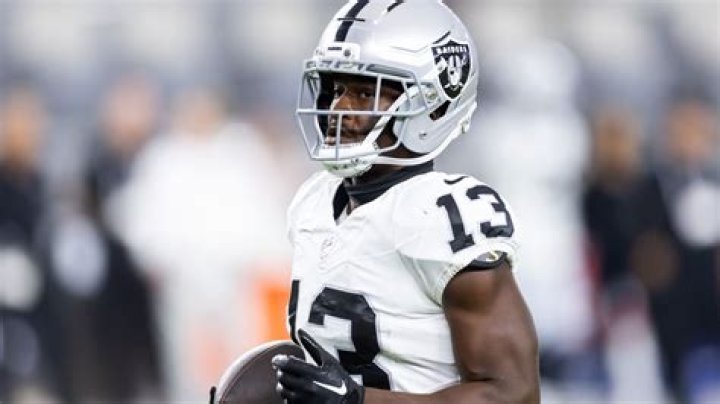 Phillip Dorsett age, height, ethnicity, family, college, 40 time, draft, trade, net worth, Instagram