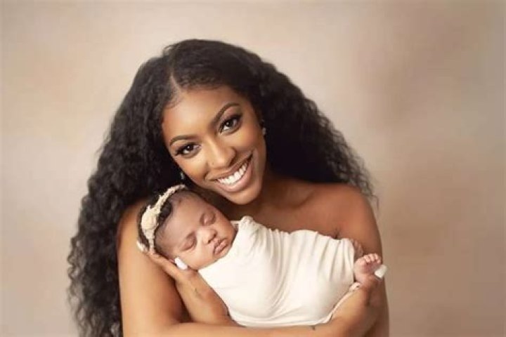 Porsha Williams’ Baby Girl, Pilar Jhena Is Focused, Intelligent And Motivated In The New Pics – Fans Notice A New Ring On Porsha’s Finger; Did She Get Married?