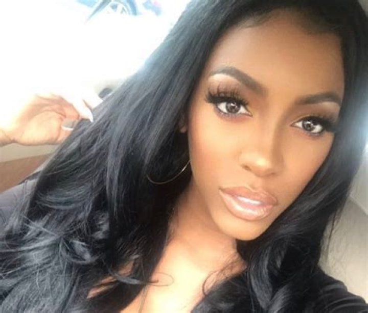Porsha Williams Desperately Shares One Of Her Problems With Fans, Asking For Help