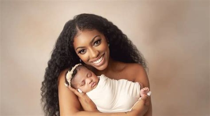 Porsha Williams’ Video Featuring Her Baby Girl, Pilar Jhena Texting At 16 Months Will Make Your Day